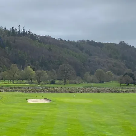 住宿加早餐酒店 Knockview *